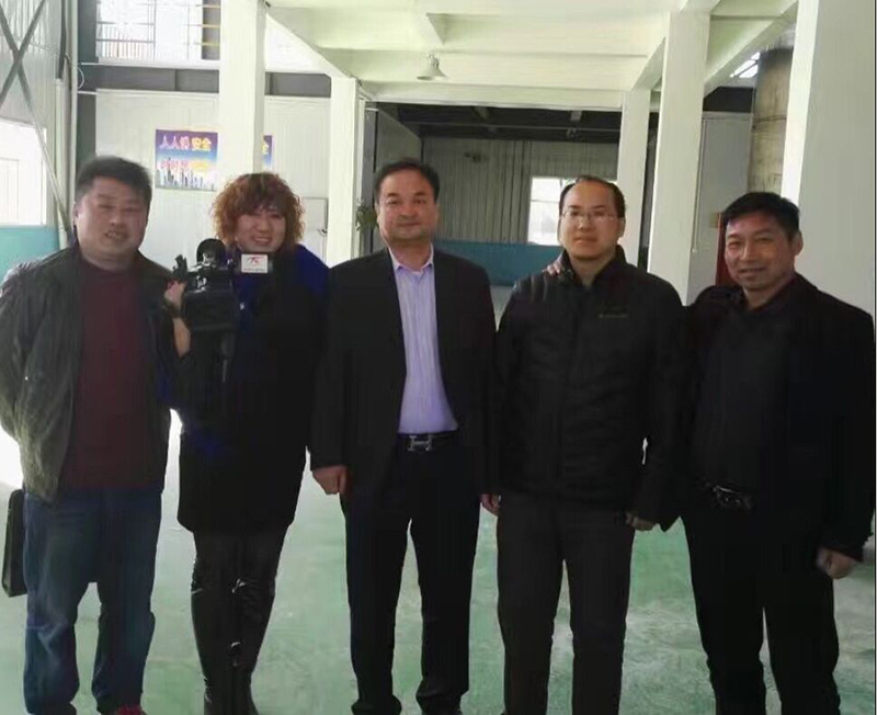 新疆吉木薩爾縣人員蒞臨我公司孟州農(nóng)達生化園區(qū)進行觀摩活動(圖3)